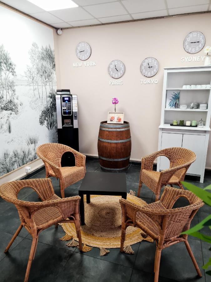 Auberge De Jeunesse Hi Bordeaux-Blanquefort - Ex Otellia Экстерьер фото