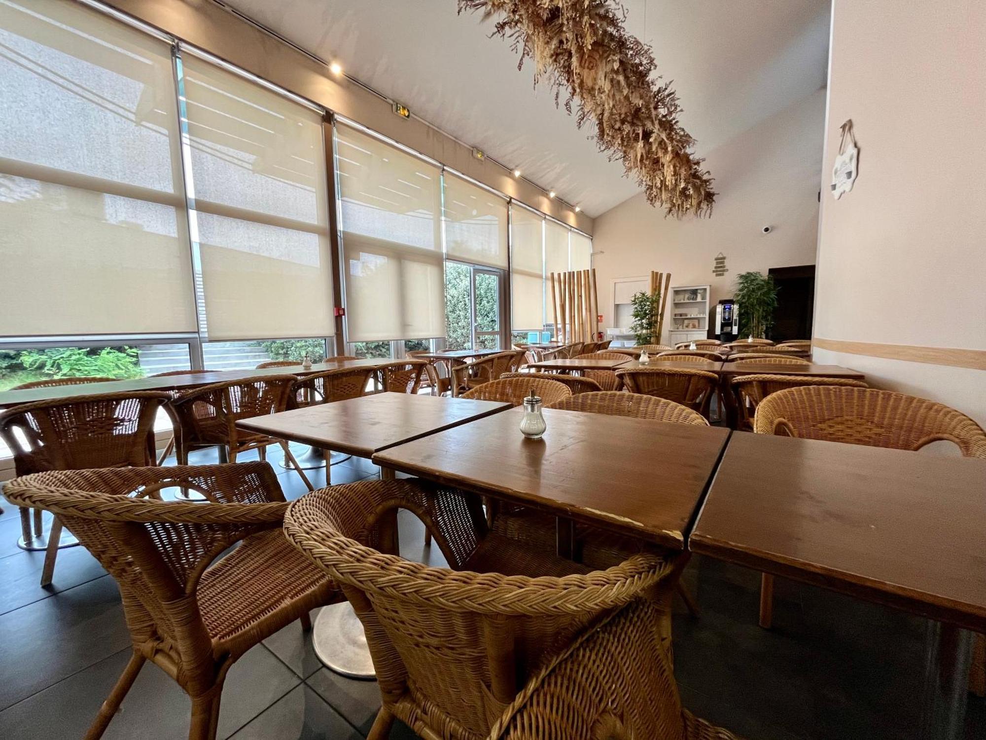 Auberge De Jeunesse Hi Bordeaux-Blanquefort - Ex Otellia Экстерьер фото